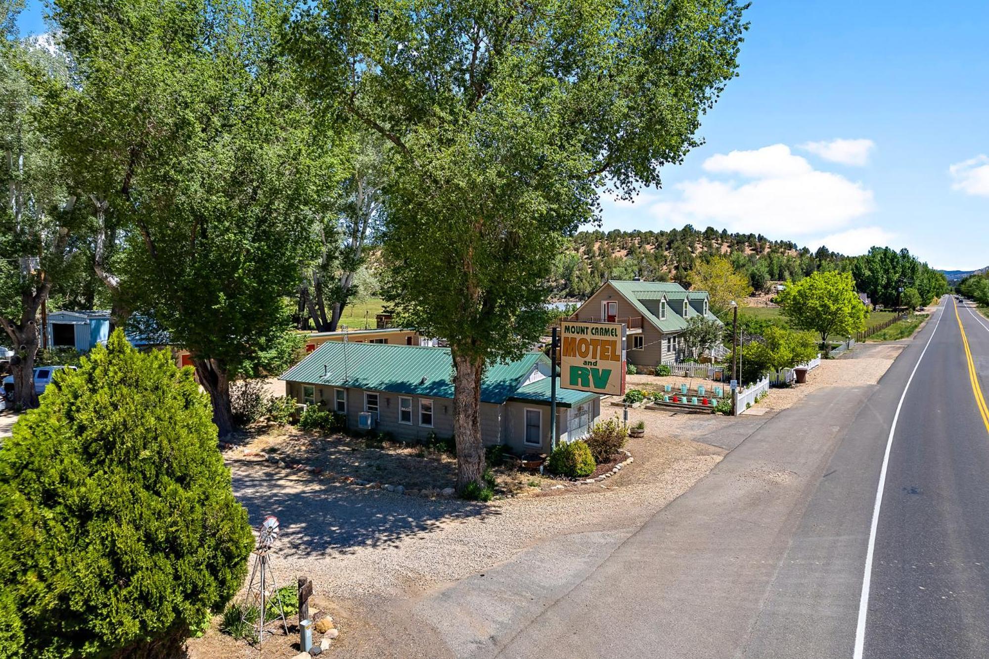 Mount Carmel Motel & Rv Near Zion Np Bryce Room 마운트 카멜 외부 사진